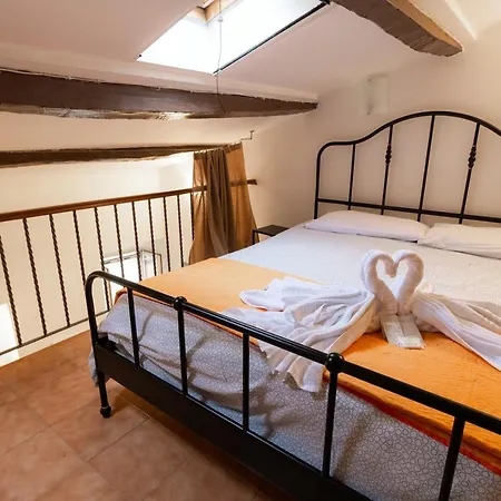 Trastevere Four Seasons Trilussa 1 Daire Roma