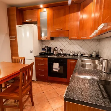 Trastevere Four Seasons Trilussa 1 * Roma