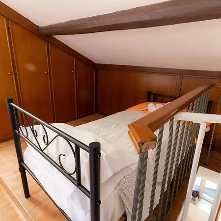 Apartamento Trastevere Four Seasons Trilussa 1 *